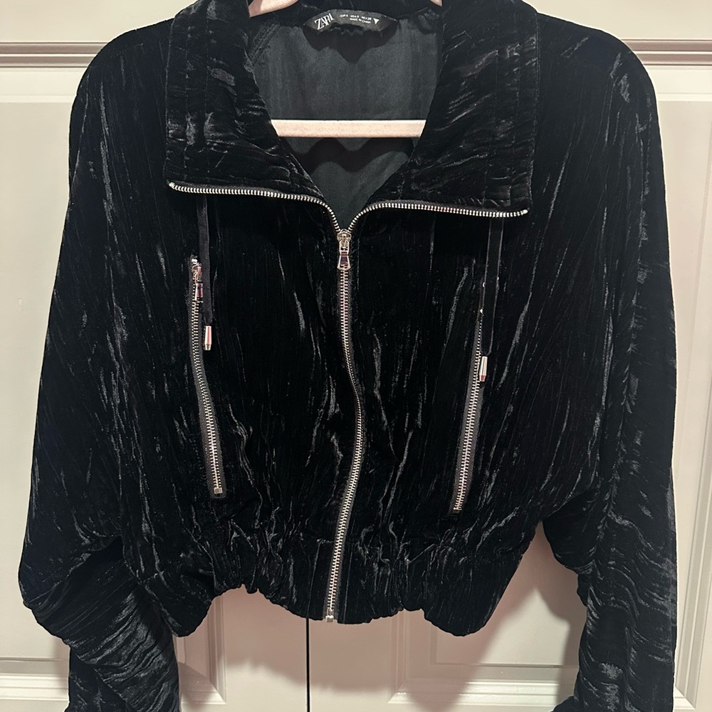 Zara Black Velvet Bomber Jacket - Picture 3 of 4